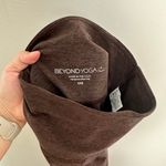 Beyond Yoga - Spacedye High Waisted Caught In The Midi 7/8 Yoga Leggings Photo 5