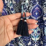 Talbots Size M Pleated Sleeve Top Floret Medallion Elbow Sleeve Split Neck Blue Photo 5