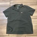 FIGS Women’s sz XS Saiya Cargo Scrub Top! No Free Shipping:( Photo 1