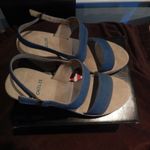 Gigi Chilis Blue Jean Suede Heels Size 8.5 Photo 2