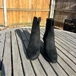 Universal Threads Women’s Dallas Ankle Western Bootie in black– Universal Thread size 8 boots fall Photo 1