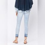 Judy Blue  5/27 full size tie-dye raw hem mid rise skinny jeans lightwash  casual Photo 2