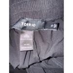 Torrid  Black Elastic Waist Cropped Pants Womens Size 16 Rayon Spandex Blend Photo 2