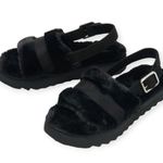 Koolaburra by Ugg furry black slippers size 9 Photo 0