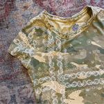 Anthropologie Pilcro Baby Tee in Camo Moss- Size Medium Photo 4