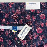 Old Navy NWT 3X Navy Blue - Pink Floral Reflective Trim Pull-On Athletic Shorts Photo 3