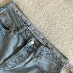 Brandy Melville Light Blue Ankle & Cropped Distressed Jeans Size 26 Photo 8