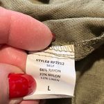 Sienna Sky Wide-Leg green track pants with beige Stripe pockets Photo 7