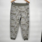 We Wander Women Pull on Camouflage Sweatpants, Light Grey Combo Size Medium Gray Photo 4