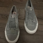 Blowfish Malibu Women's‎ Gray Canvas Slip On Sneakers Casual Shoes size 7 Photo 0