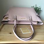Michael Kors Purse Photo 5