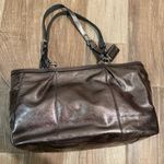 Coach  Gallery Womens Metallic Shoulder Zip Handbag Purse Photo 1