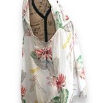 Levi's White Floral Print Short Cap Sleeves Loose Fit Boho Top Large | EUC Photo 3