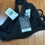 Onzie NWT  chic black yago workout sports bra size M Photo 4