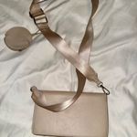 Kendall + Kylie Kendal & Kylie crossbody bag Photo 2