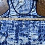 Lucky Brand  Womens Size M Blue White Tie Dye Lightweight Knit Tank Top Stretch Photo 3