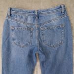 We The Free  People Mid Rise Button Fly Jeans Distressed Light Wash‎ Size 24 Photo 3