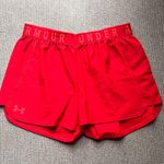 Under Armour Shorts Photo 0