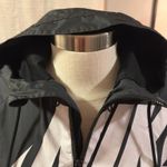 Nike Windbreaker Jacket Zip-Up Photo 4