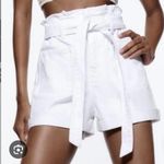 ZARA  Women's High-Waisted White Shorts Photo 0