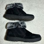 Khombu  Black/Gray Fur Boots Size 9 Photo 0