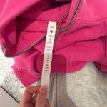 Lululemon Hot Pink Scuba Photo 3