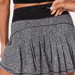 Lululemon  Circuit Breaker Skirt II Regular 13" Luminesce Splatter Sz 4 Miniskirt Photo 5