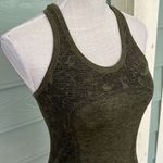 Lululemon  Women’s Swiftly Tank, Heathered Green With Floral Pattern 4 Photo 2