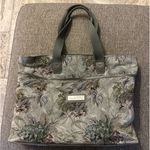 Diane Von Furstenberg   Vintage Floral‎ Tapestry Tote Bag  Purse EUC Designer Photo 0