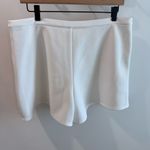 Hyacinth House Tuckernuck White Hallie Shorts Size XL Photo 8