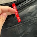 Spanx Black Camo Faux Leather Biker Short Womens Size Small Photo 2