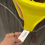 Yellow Chain Photo 4