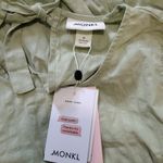 Monki NEW   sage green stripe top Photo 3