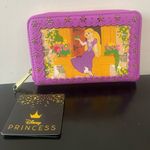 Lounge Fly  Disney Princess Stories Series 5/12 Tangled Rapunzel Wallet Photo 3