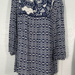 Como vintage Come Vintage  Blue Flower Floral 3/4 Sleeve Henley Scoop Neck Top Size XL NWT Photo 0