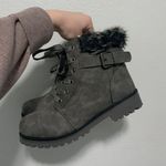 NEW Apres Grey Boots size 9 Gray Photo 0