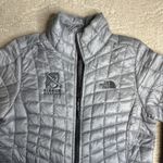 The North Face NEW‎ Women's  Small Thermoball Trek Jacket Grey Full Zip Photo 1