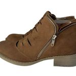 Gentle Souls  Kenneth Cole Bootie Womens 8.5M Bailey Ankle Brown Leather Side Zip Photo 0