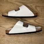 Birkenstock  Arizona Big Buckle High Shine Sandals Ivory Patent Leather Size 39/8 Photo 7