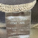 Strut this  Camo high  rise crop pant Photo 8