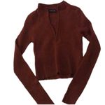 Pretty Little Thing  zip up top Photo 1