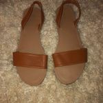 Brown Sandal Tan Size 7.5 Photo 0