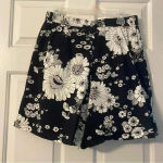 Briggs New York Black & White Floral Print‎ Skort by Briggs NY Women’s Size 14 Photo 1