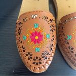 Mexican Huaraches embroidered Size 10 NEW Tan Photo 1