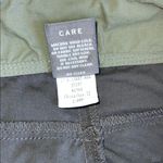REI Mini Skirt Womens Size 2
Lightweight Embroidered Gray Pockets Black Photo 2