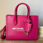 Michael Kors Purse Photo 0