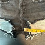 Garage  Black Cotton Mid-Rise Zip Fly Distressed Festival Shorts Women's Size 3 Photo 5