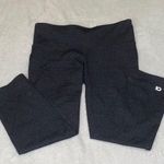 Gap  Athletic Wear Cropped Leggings Photo 0