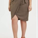 Torrid midi woven wrap pencil skirt beige/taupe color size 3X A11 Photo 0