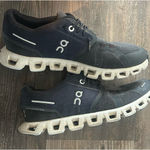 on cloud  6 Women’s Sneakers Black Photo 1